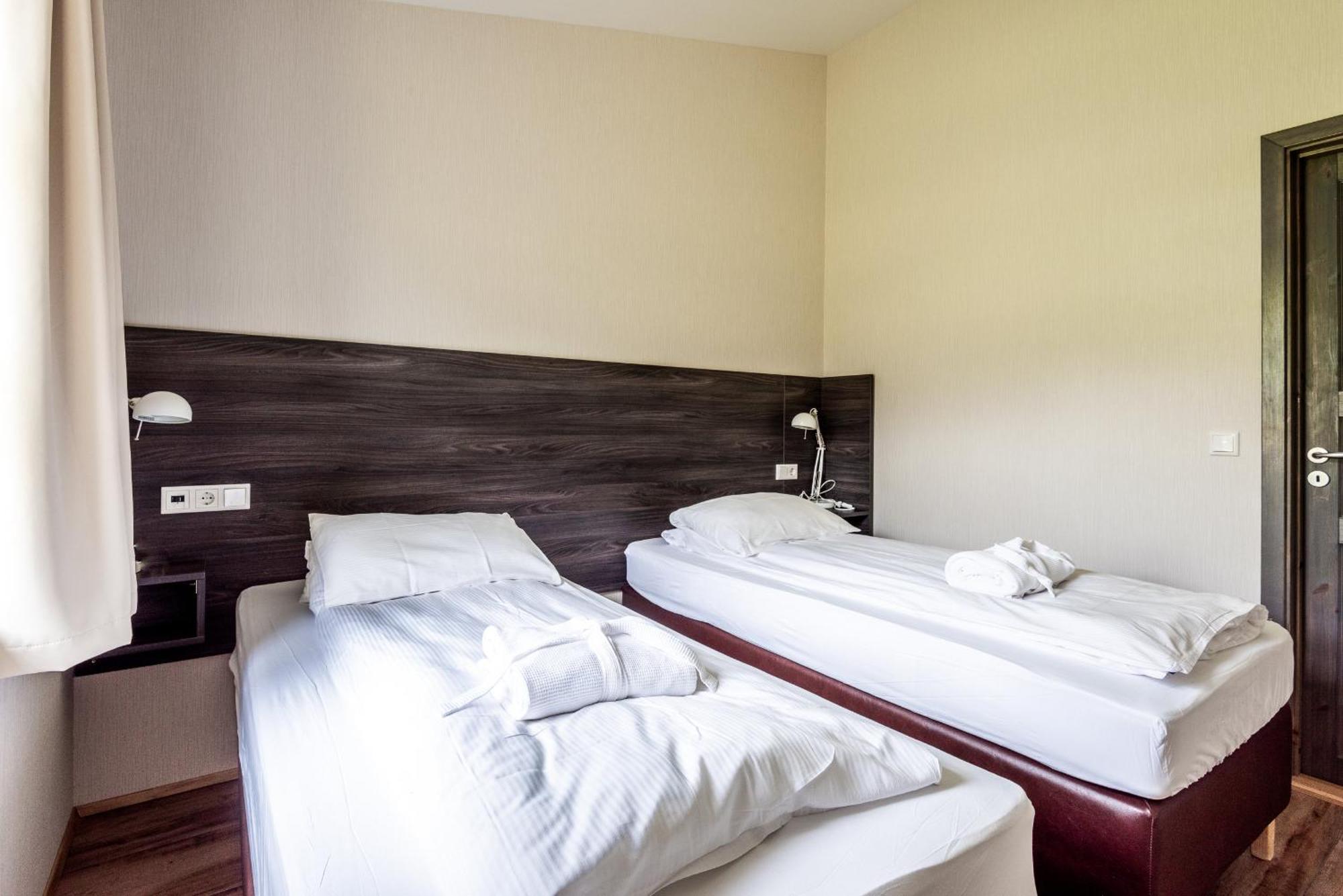 Boutique Hotel Anna By Ej Hotels Holt  Bagian luar foto